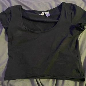 dark grey h&m top